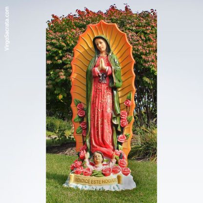 Santa Maria de Guadalupe Statue