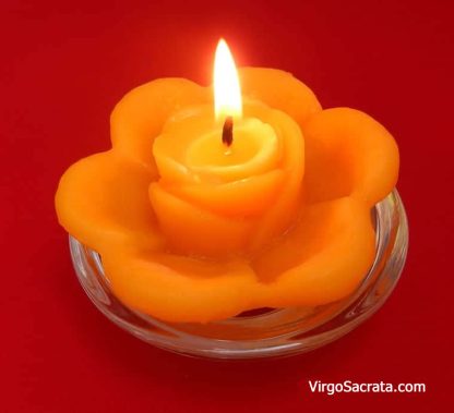 Burning Beeswax Tealight Candle