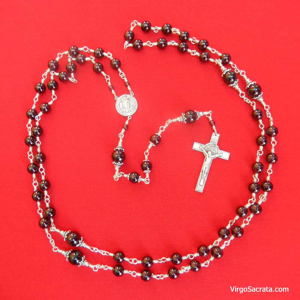 Garnet Gemstone Beads Catholic ROSARY Crucifix NECKLACE BOX