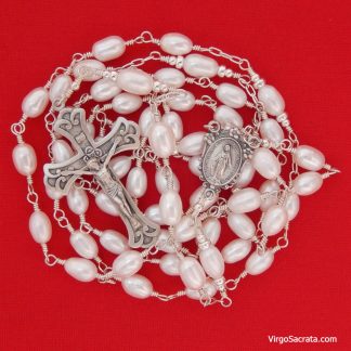 Natural pearl rosary